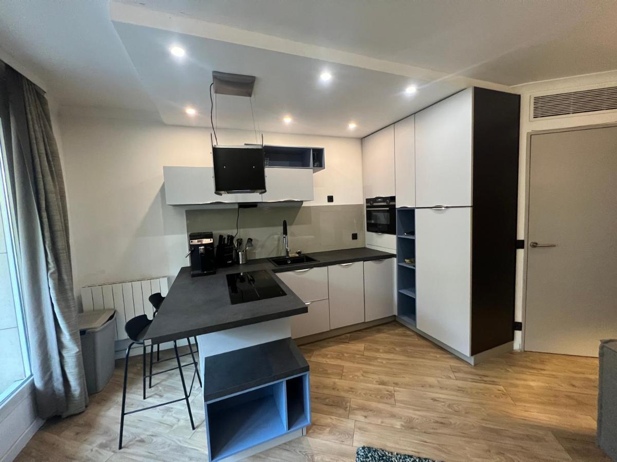Appartement T2 / La Defense Courbevoie Exteriér fotografie