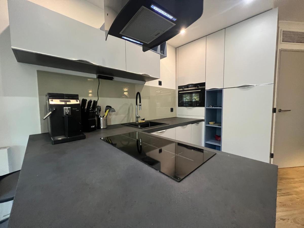 Appartement T2 / La Defense Courbevoie Exteriér fotografie